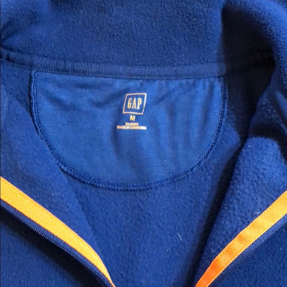 Gap pull on fleece jackets medium & Large - Picture 6 of 8
